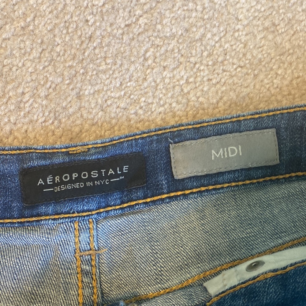 3 pair Aeropostale midi jean shorts - Picture 2 of 8